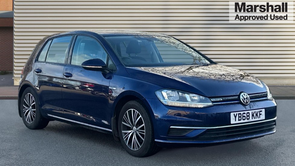 Main listing image - Volkswagen Golf