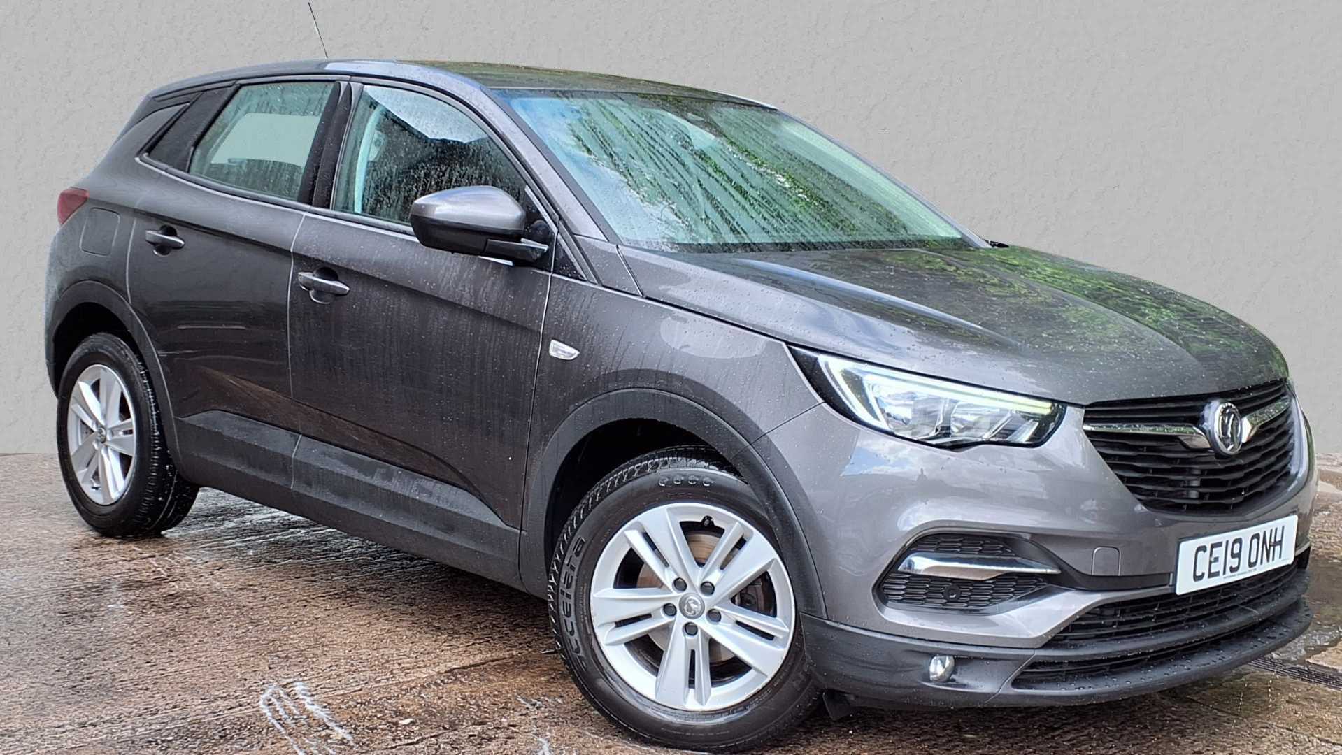 Main listing image - Vauxhall Grandland X