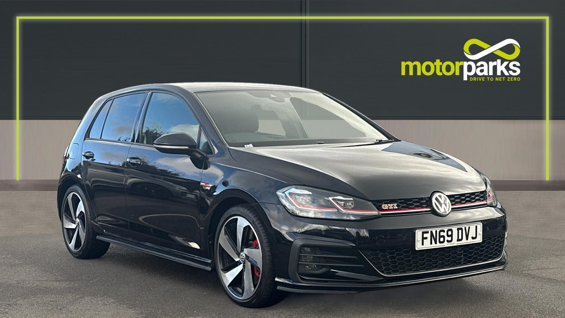 Main listing image - Volkswagen Golf GTI