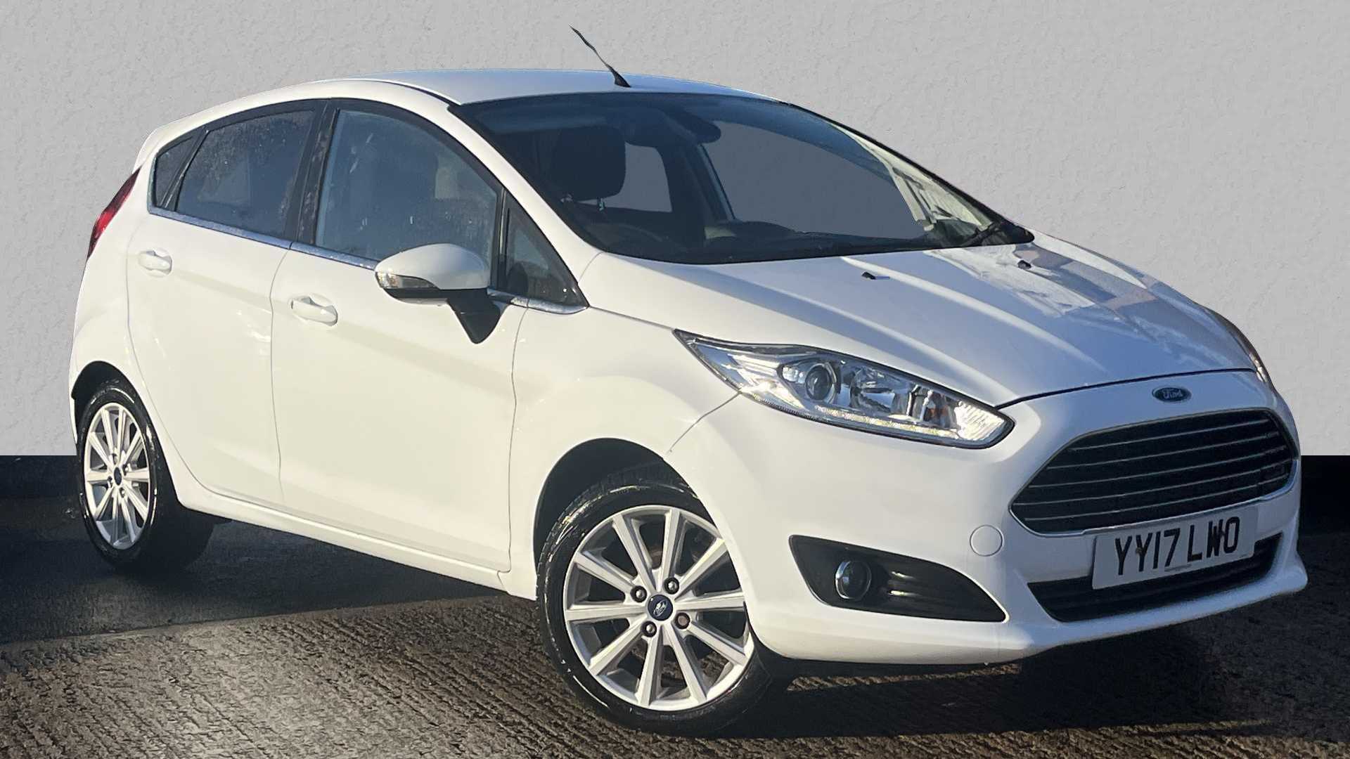 Main listing image - Ford Fiesta