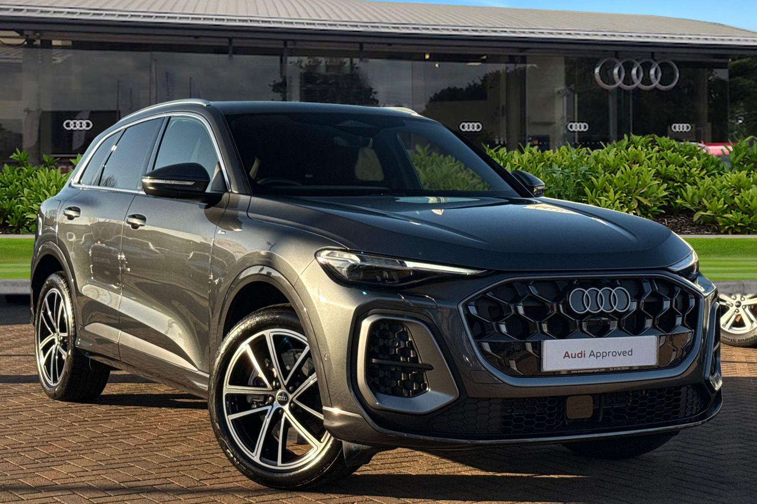 Main listing image - Audi Q5