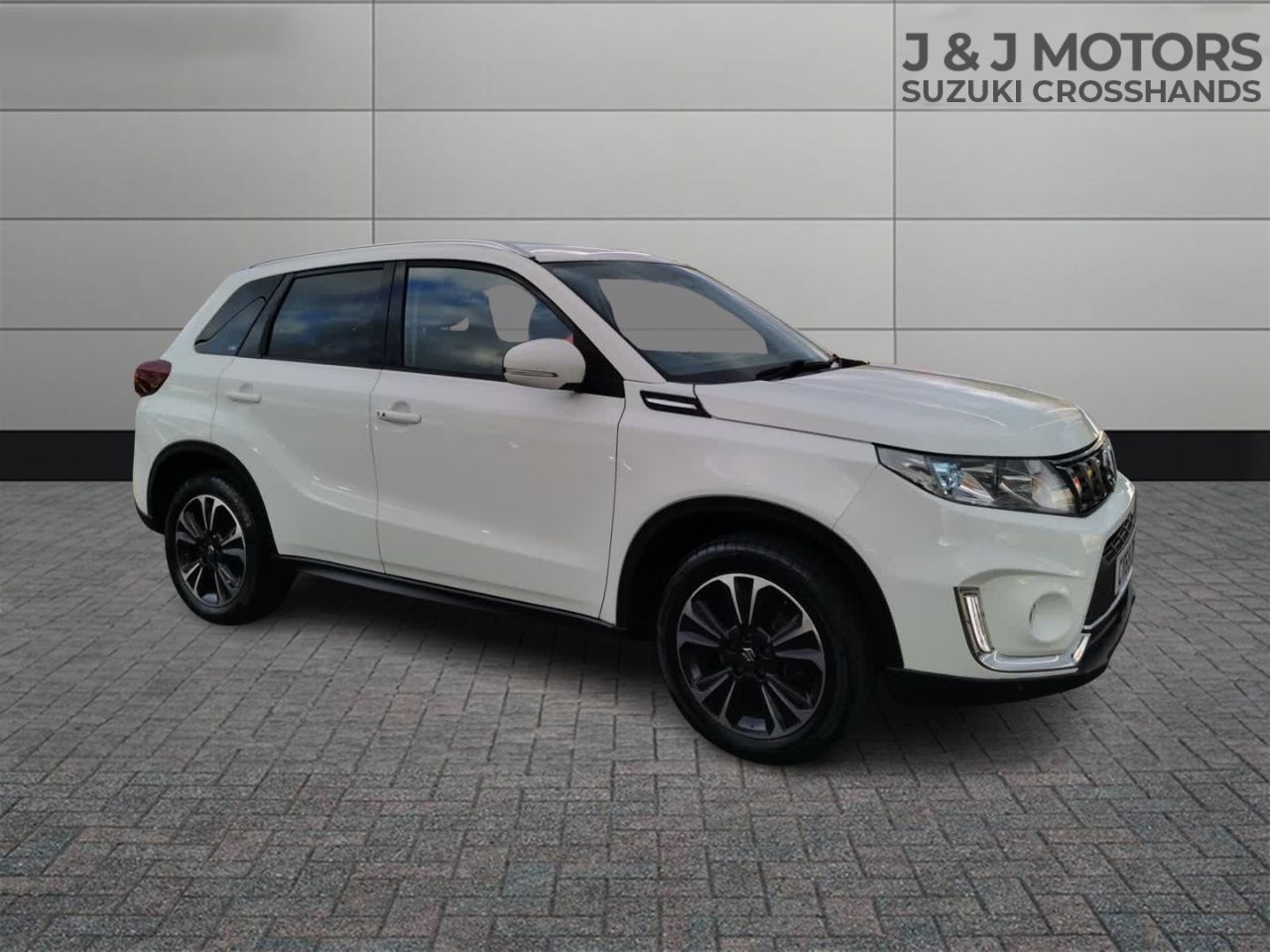 Main listing image - Suzuki Vitara