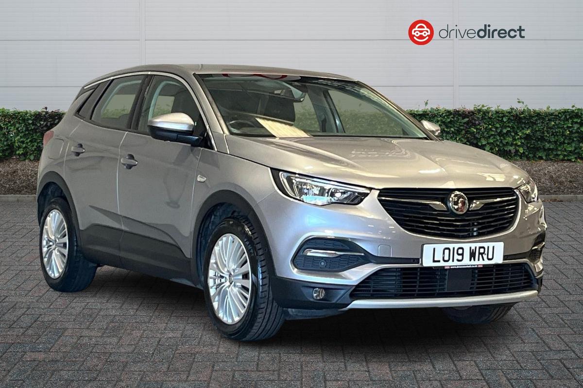 Main listing image - Vauxhall Grandland X