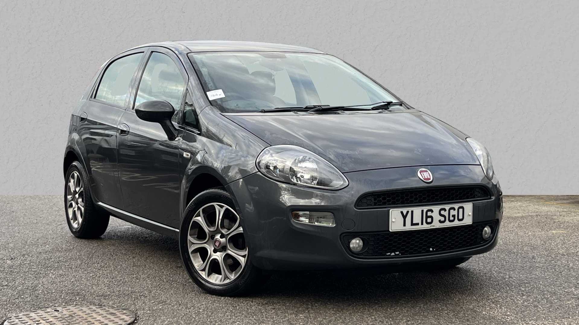 Main listing image - Fiat Punto