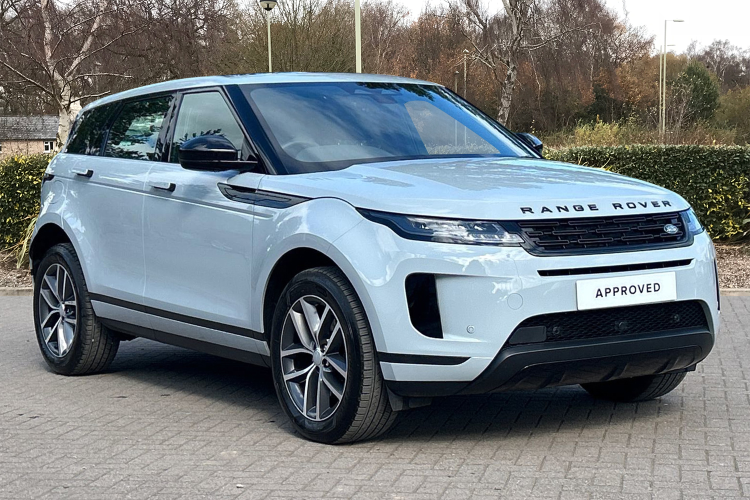 Main listing image - Land Rover Range Rover Evoque
