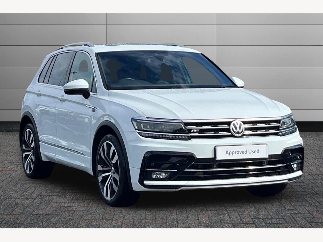 Main listing image - Volkswagen Tiguan