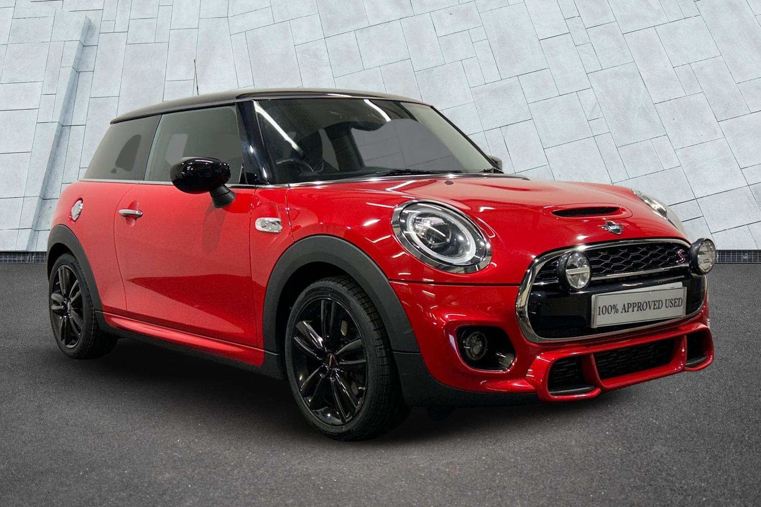 Main listing image - MINI Hatchback