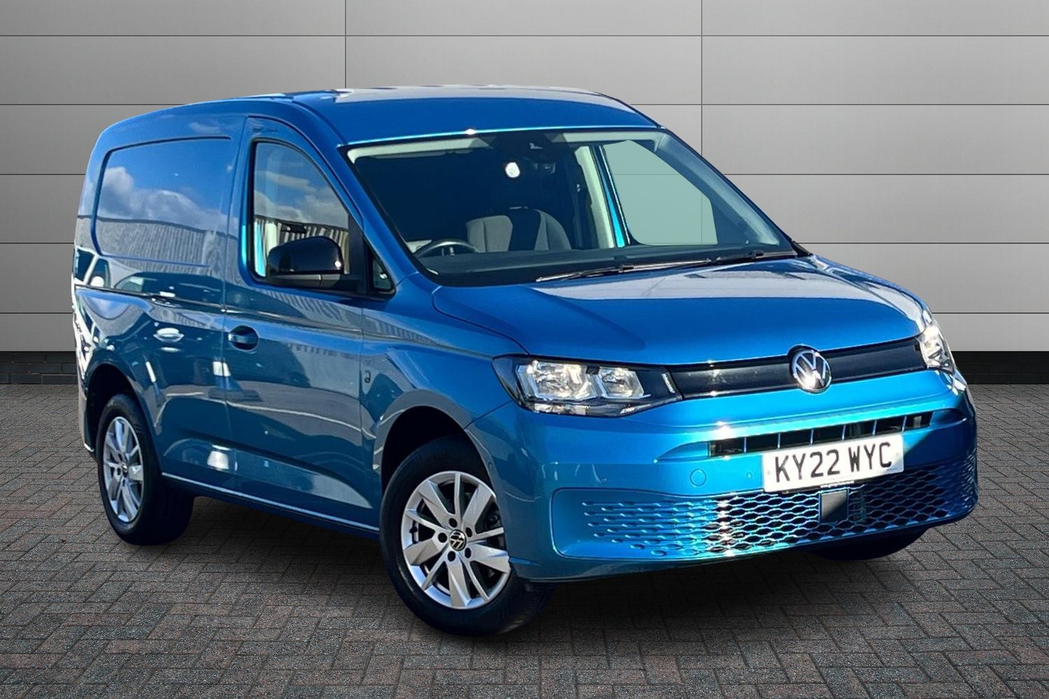 Main listing image - Volkswagen Caddy