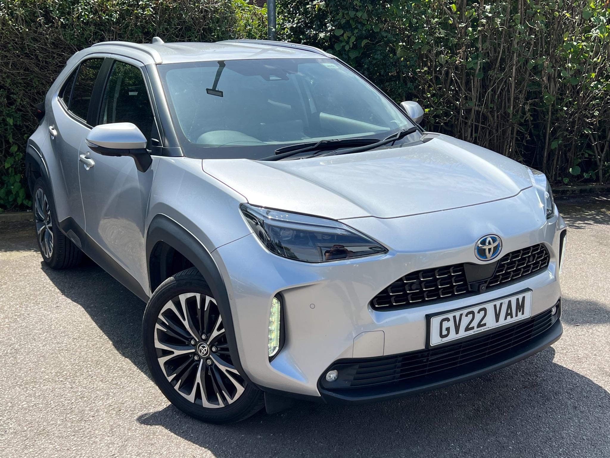 Main listing image - Toyota Yaris Cross