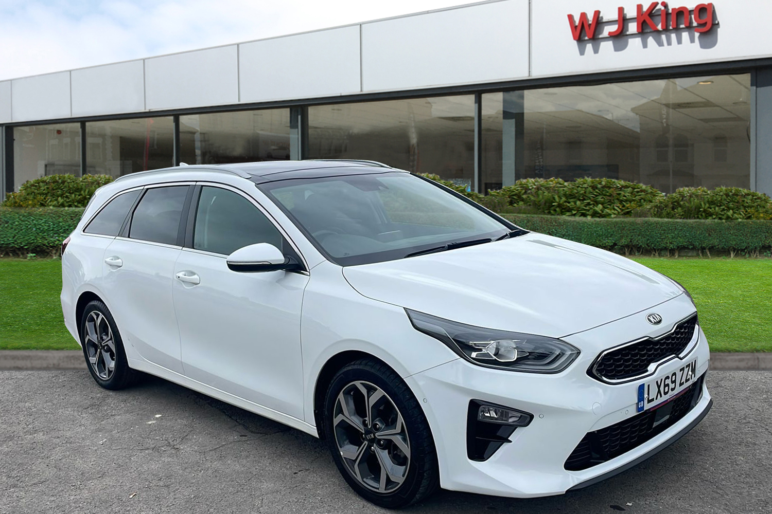 Main listing image - Kia Ceed