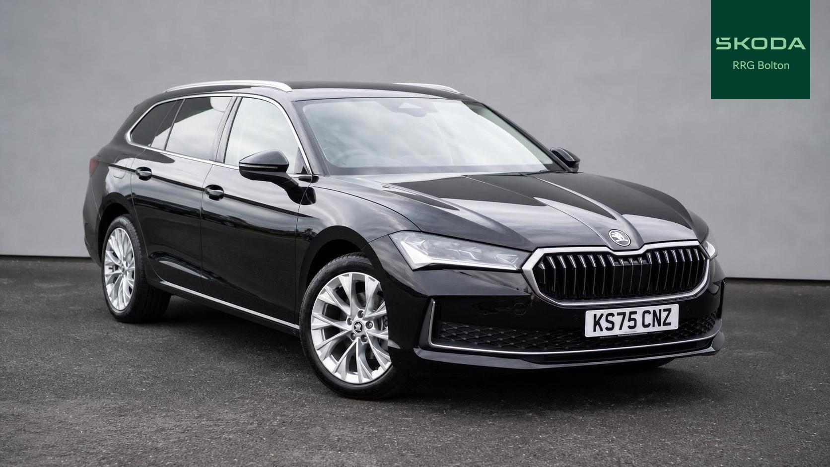 Main listing image - Skoda Superb
