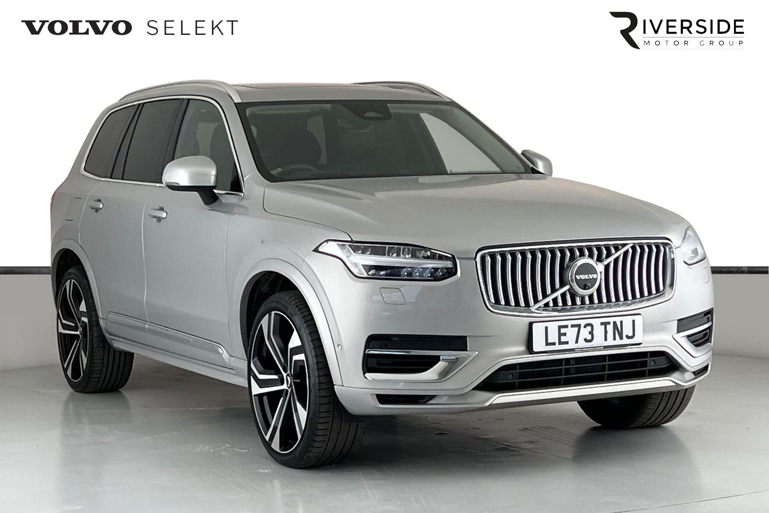 Main listing image - Volvo XC90