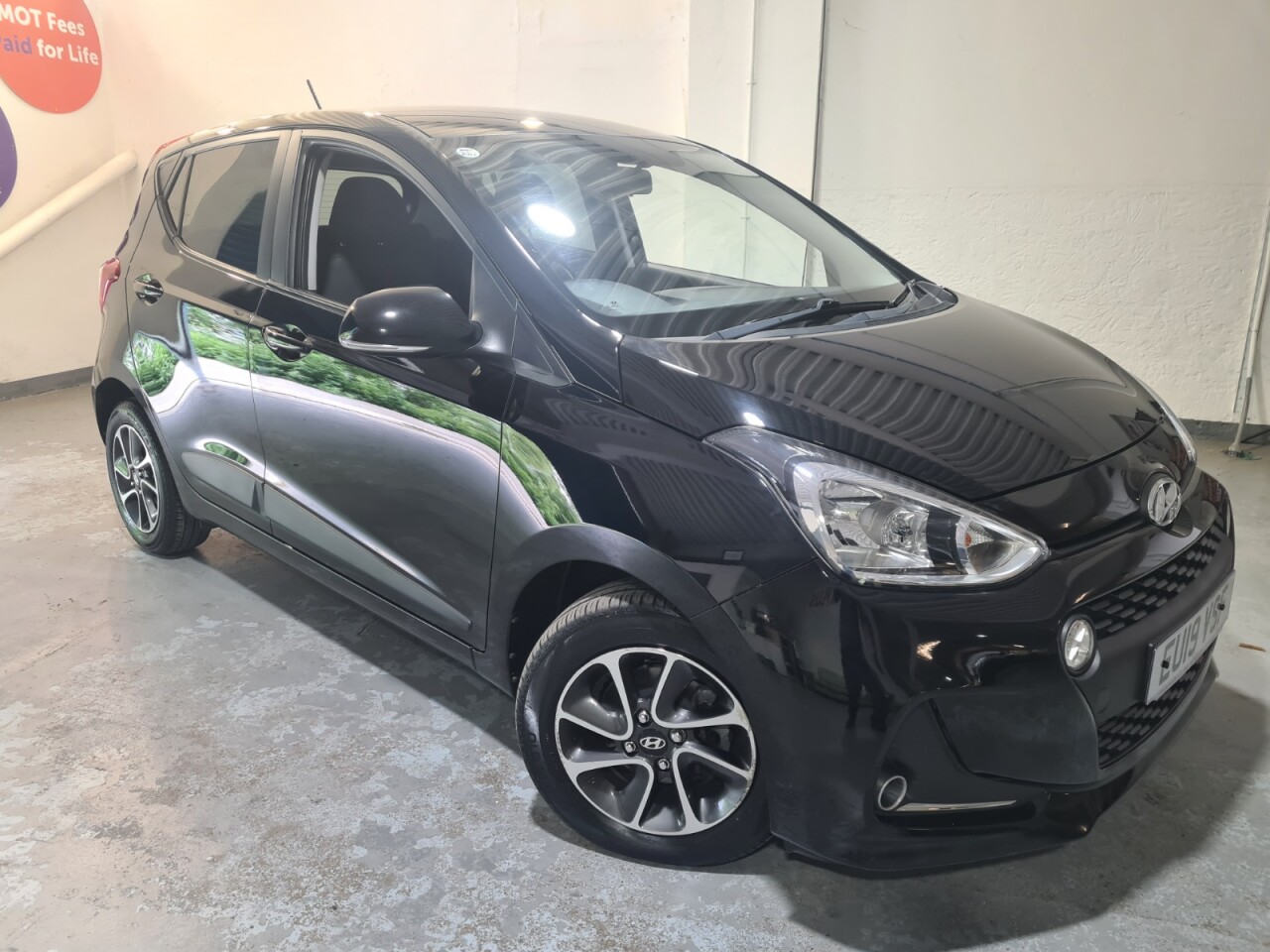 Main listing image - Hyundai i10