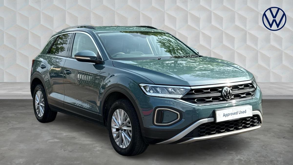 Main listing image - Volkswagen T-Roc