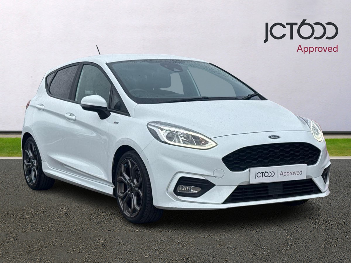 Main listing image - Ford Fiesta