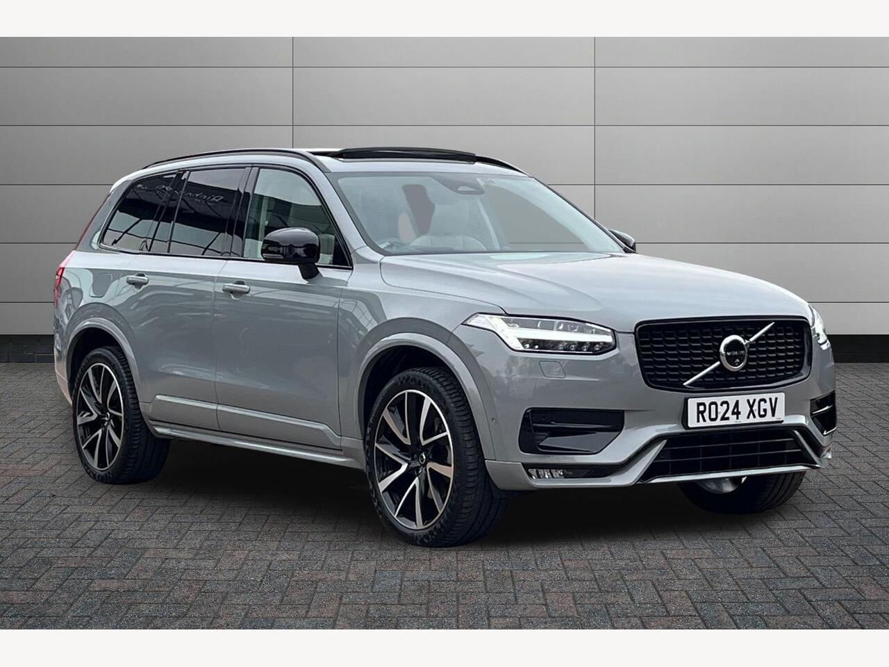 Main listing image - Volvo XC90
