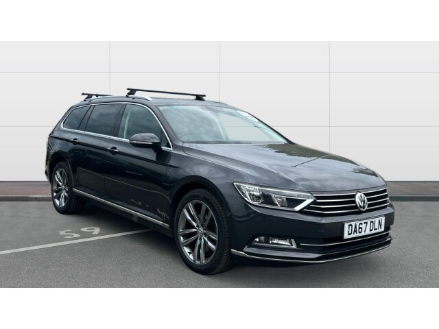 Main listing image - Volkswagen Passat Estate