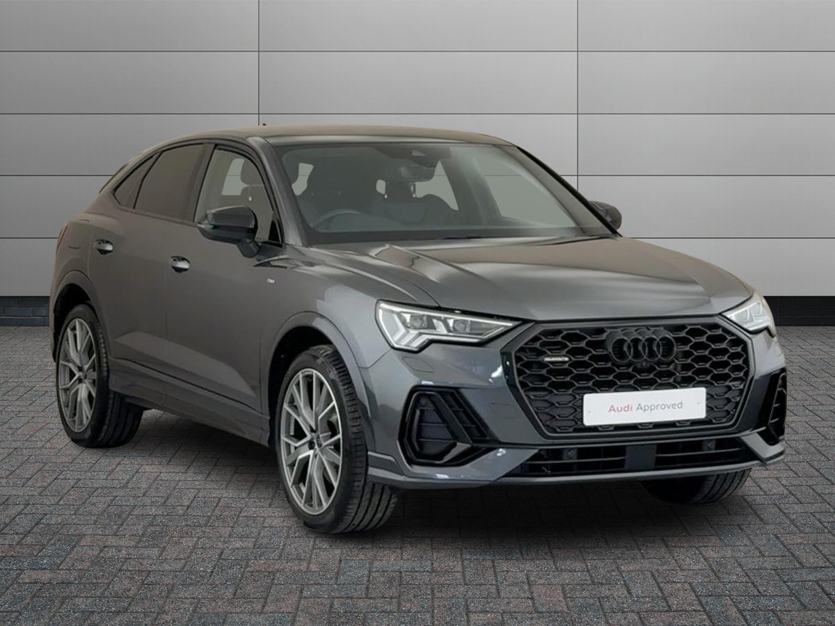 Main listing image - Audi Q3