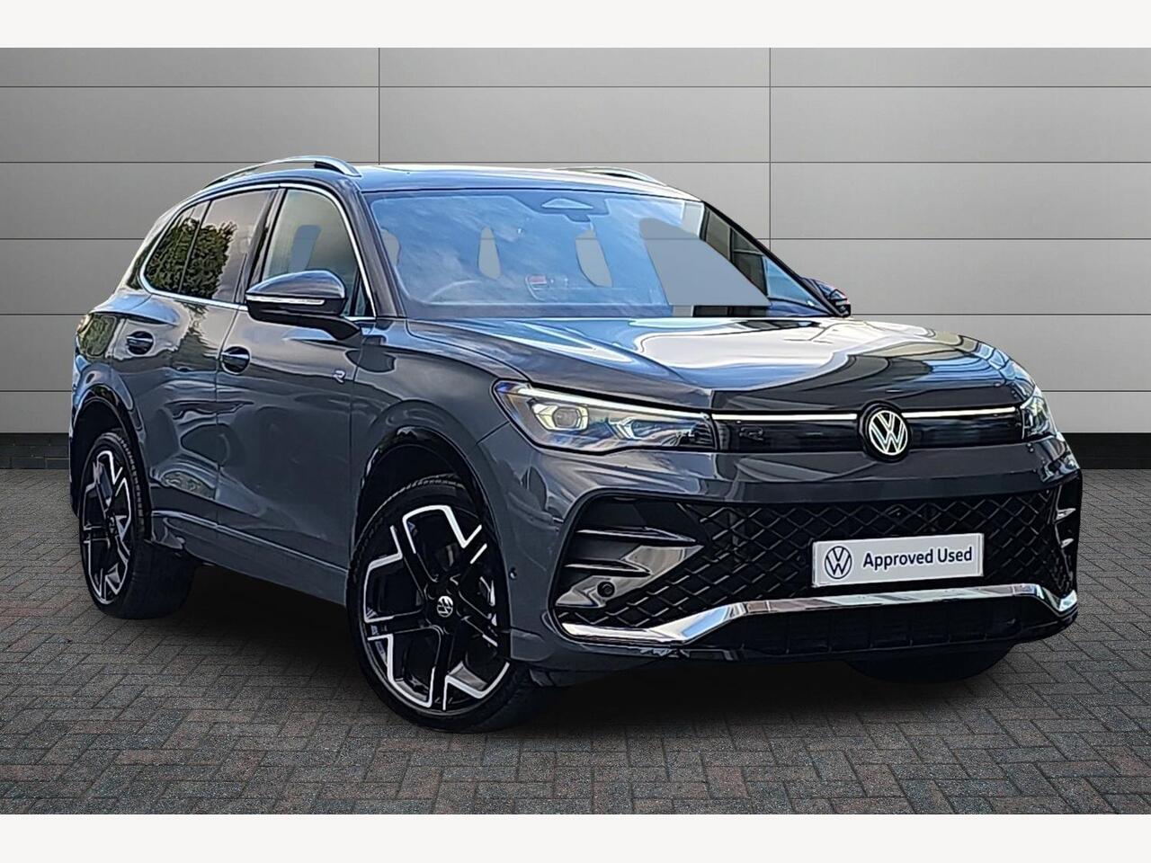 Main listing image - Volkswagen Tiguan