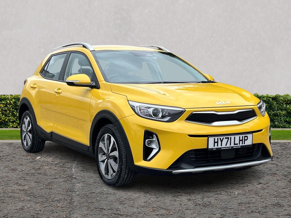 Main listing image - Kia Stonic