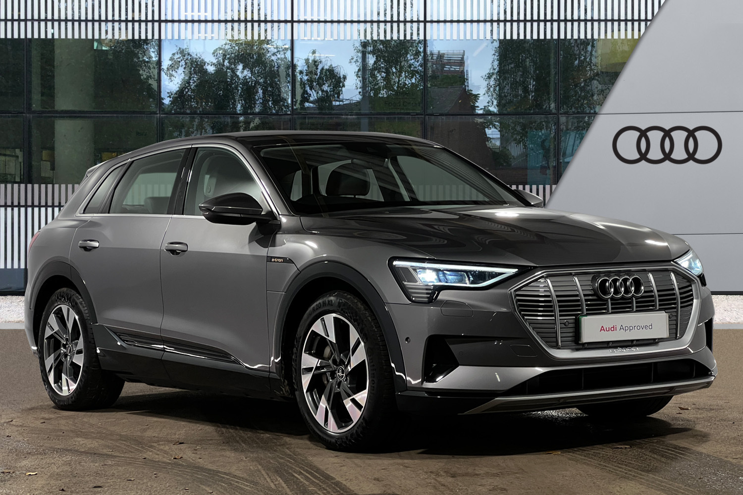 Main listing image - Audi e-tron