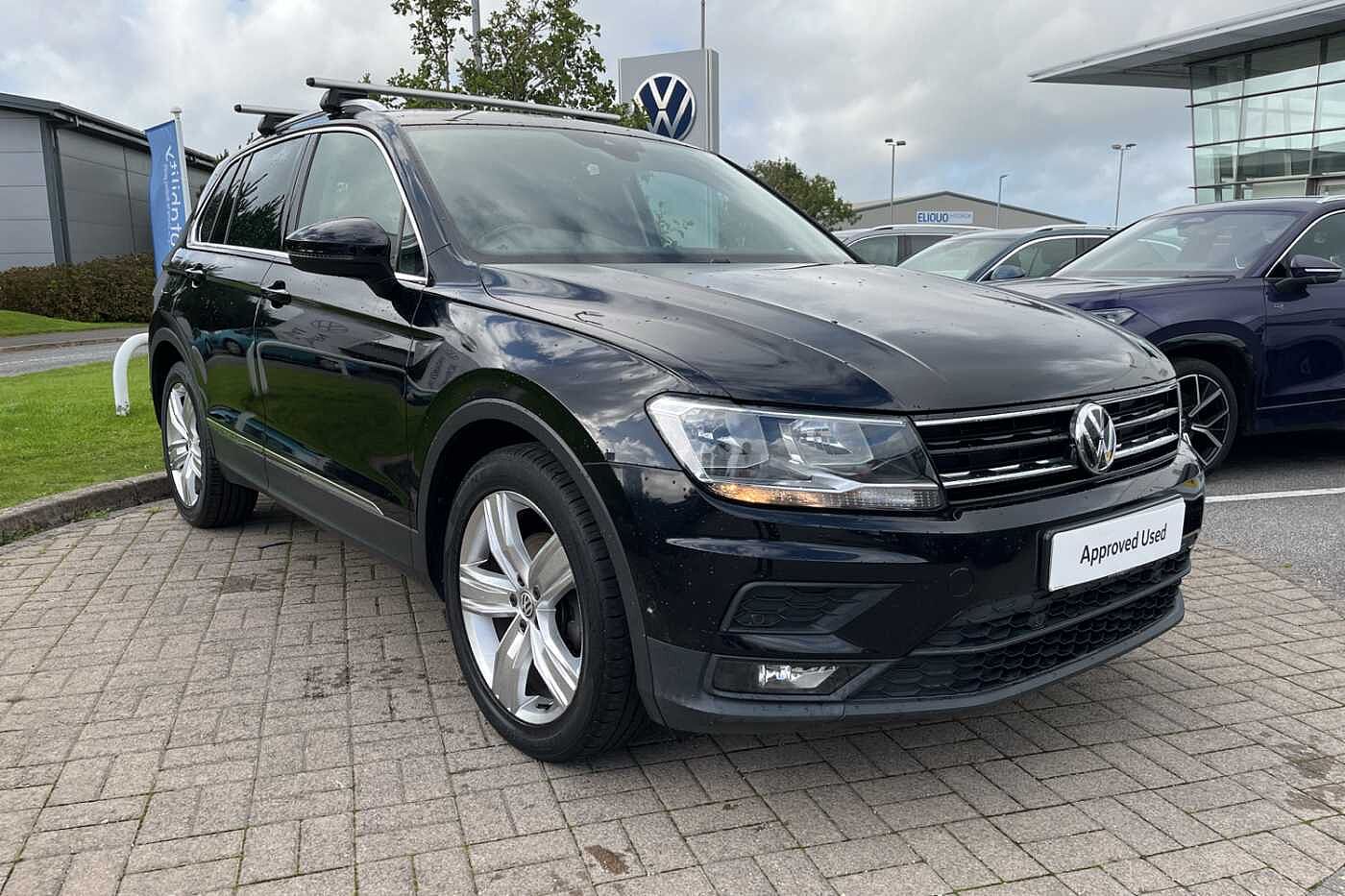 Main listing image - Volkswagen Tiguan