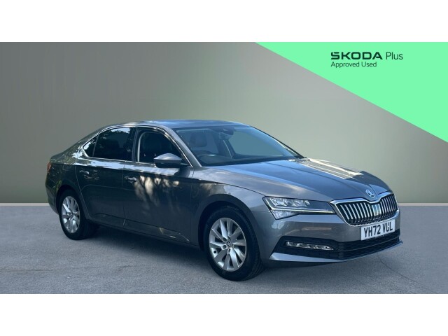 Main listing image - Skoda Superb