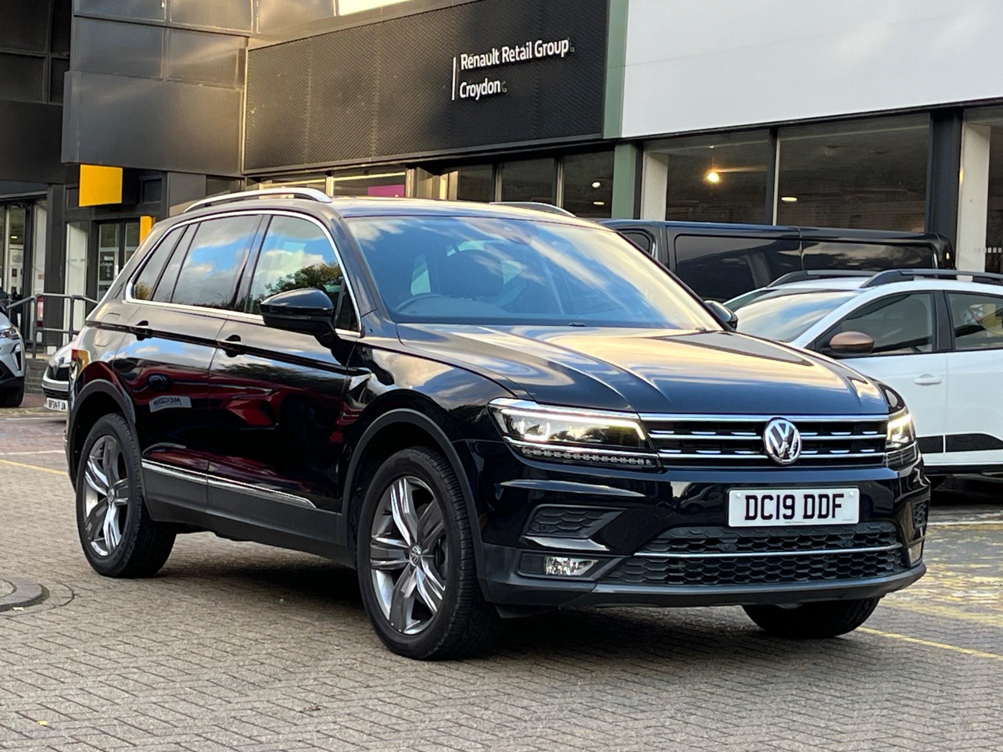 Main listing image - Volkswagen Tiguan