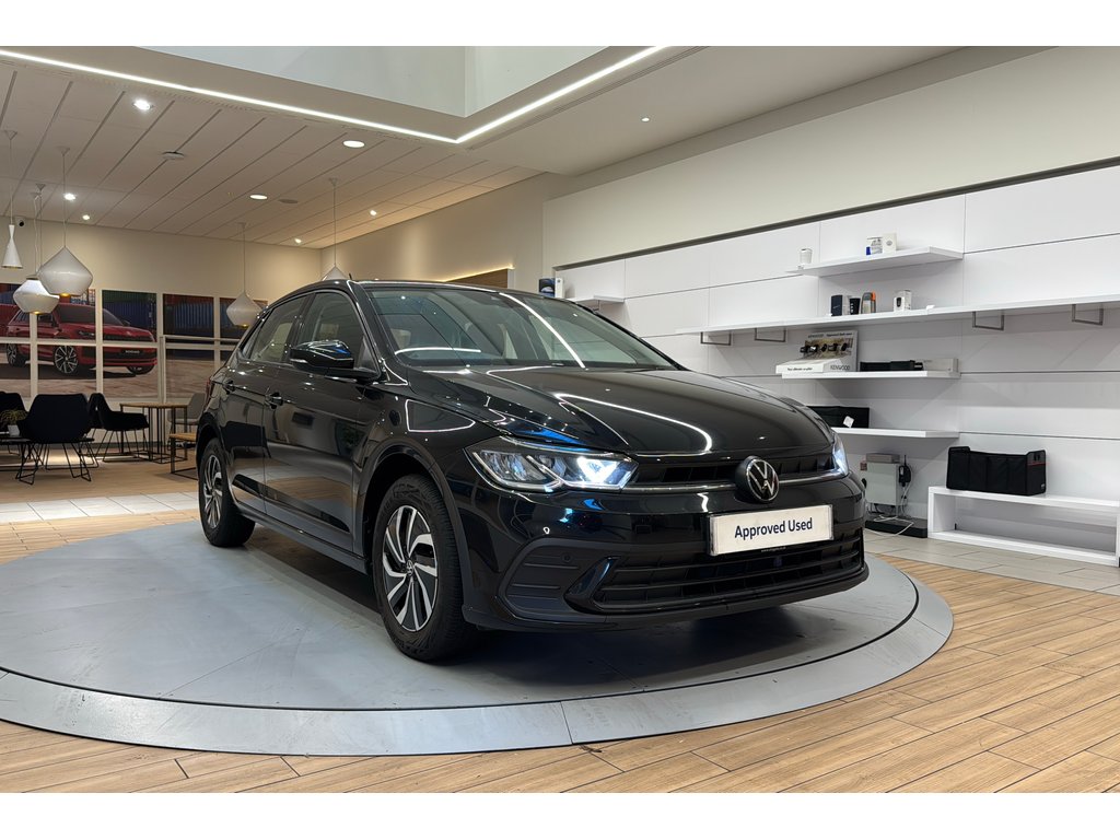 Main listing image - Volkswagen Polo