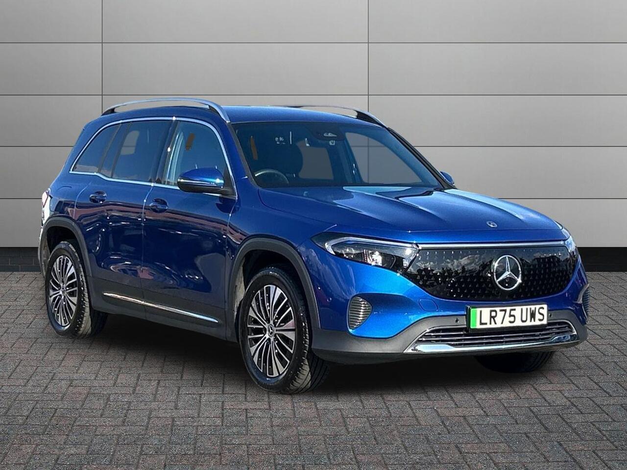 Main listing image - Mercedes-Benz EQB