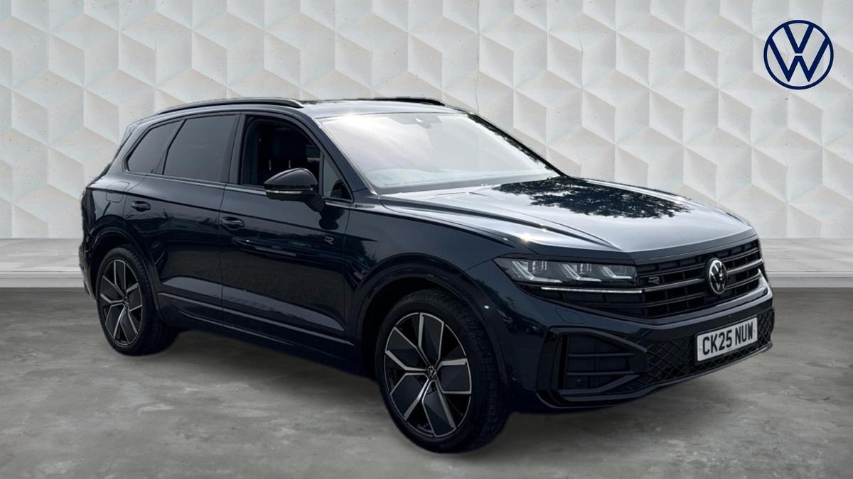 Main listing image - Volkswagen Touareg