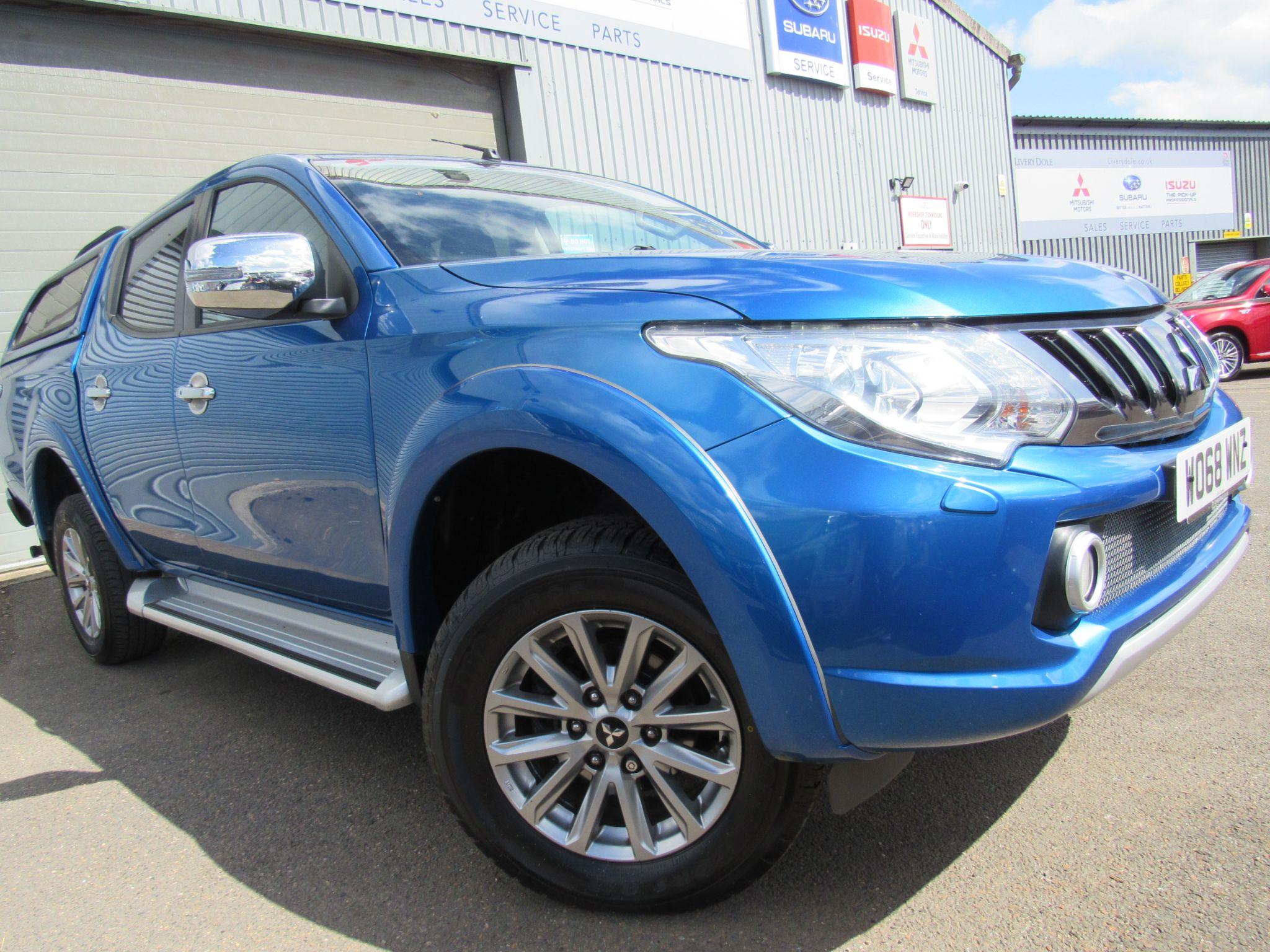 Main listing image - Mitsubishi L200