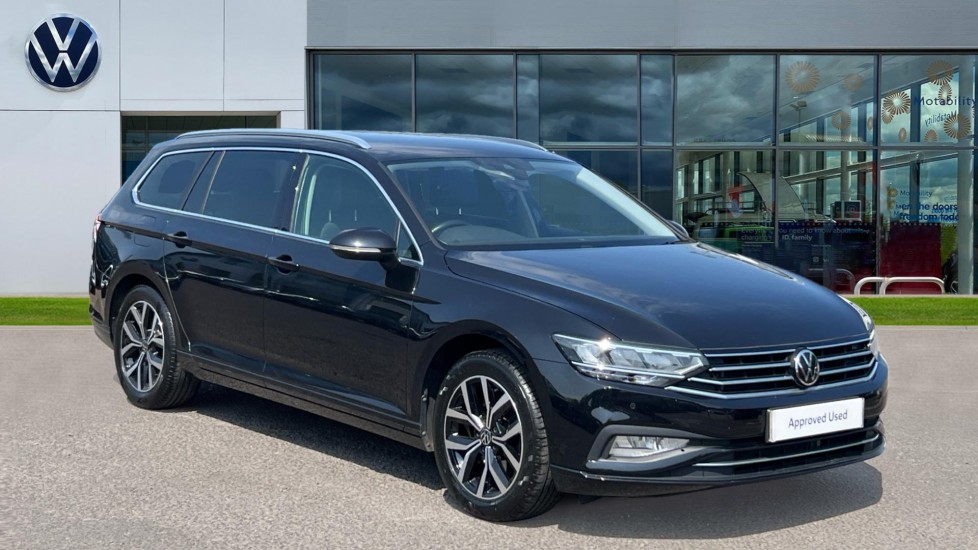 Main listing image - Volkswagen Passat Estate