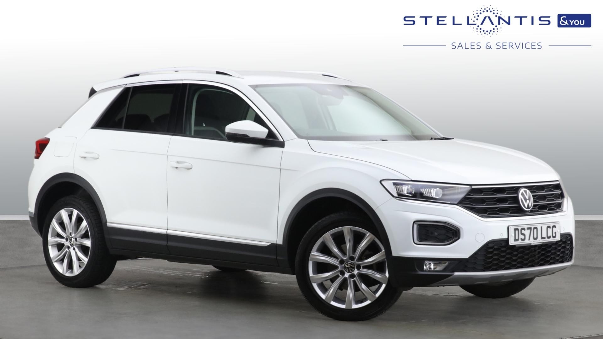 Main listing image - Volkswagen T-Roc