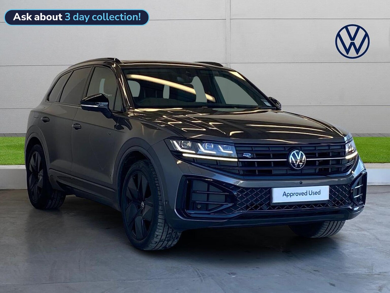 Main listing image - Volkswagen Touareg