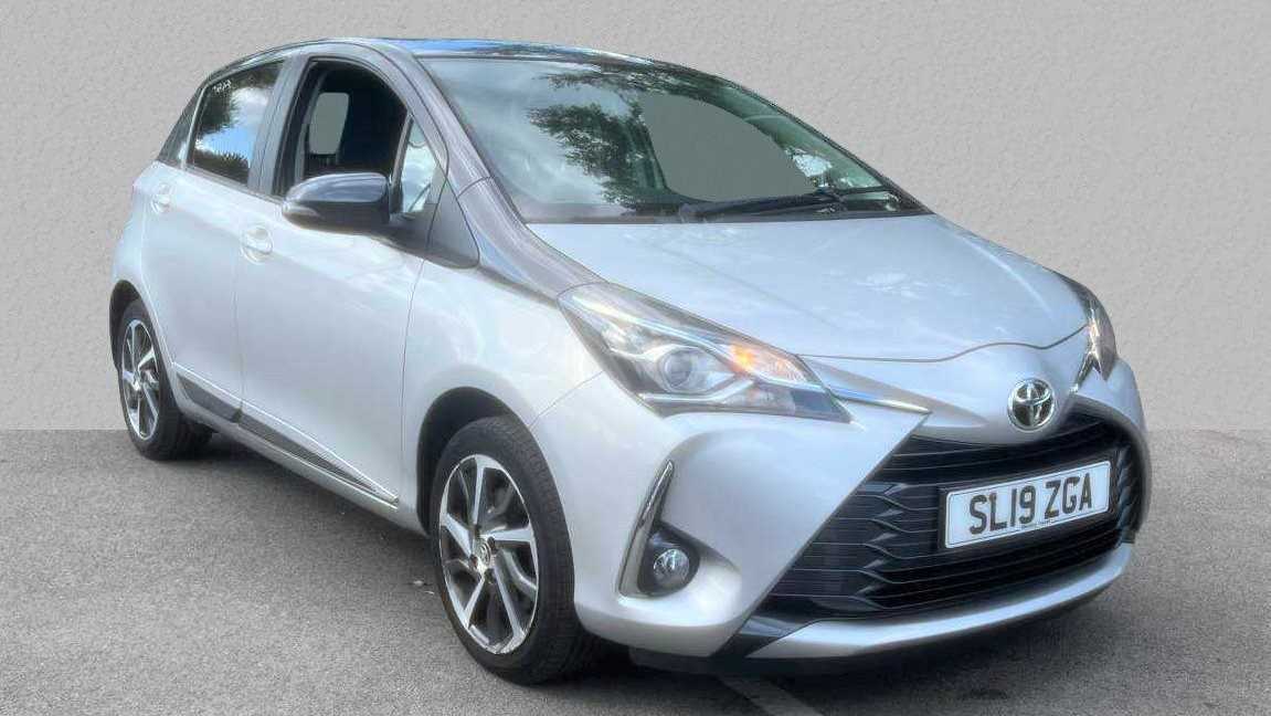 Main listing image - Toyota Yaris