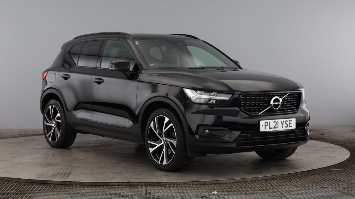 Main listing image - Volvo XC40