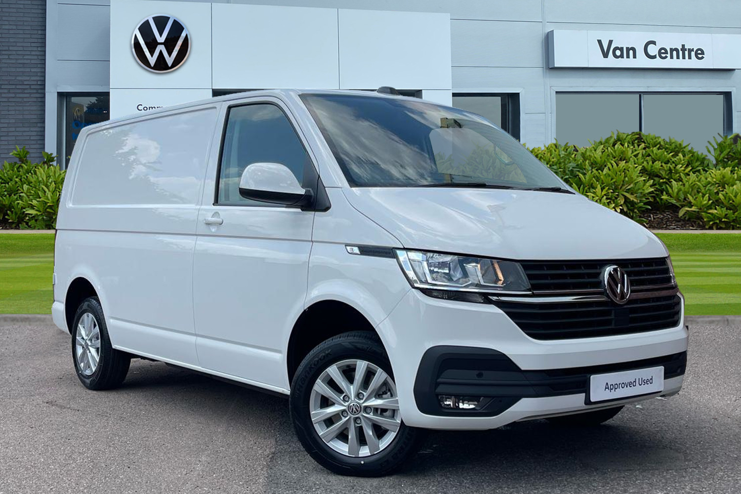 Main listing image - Volkswagen Transporter