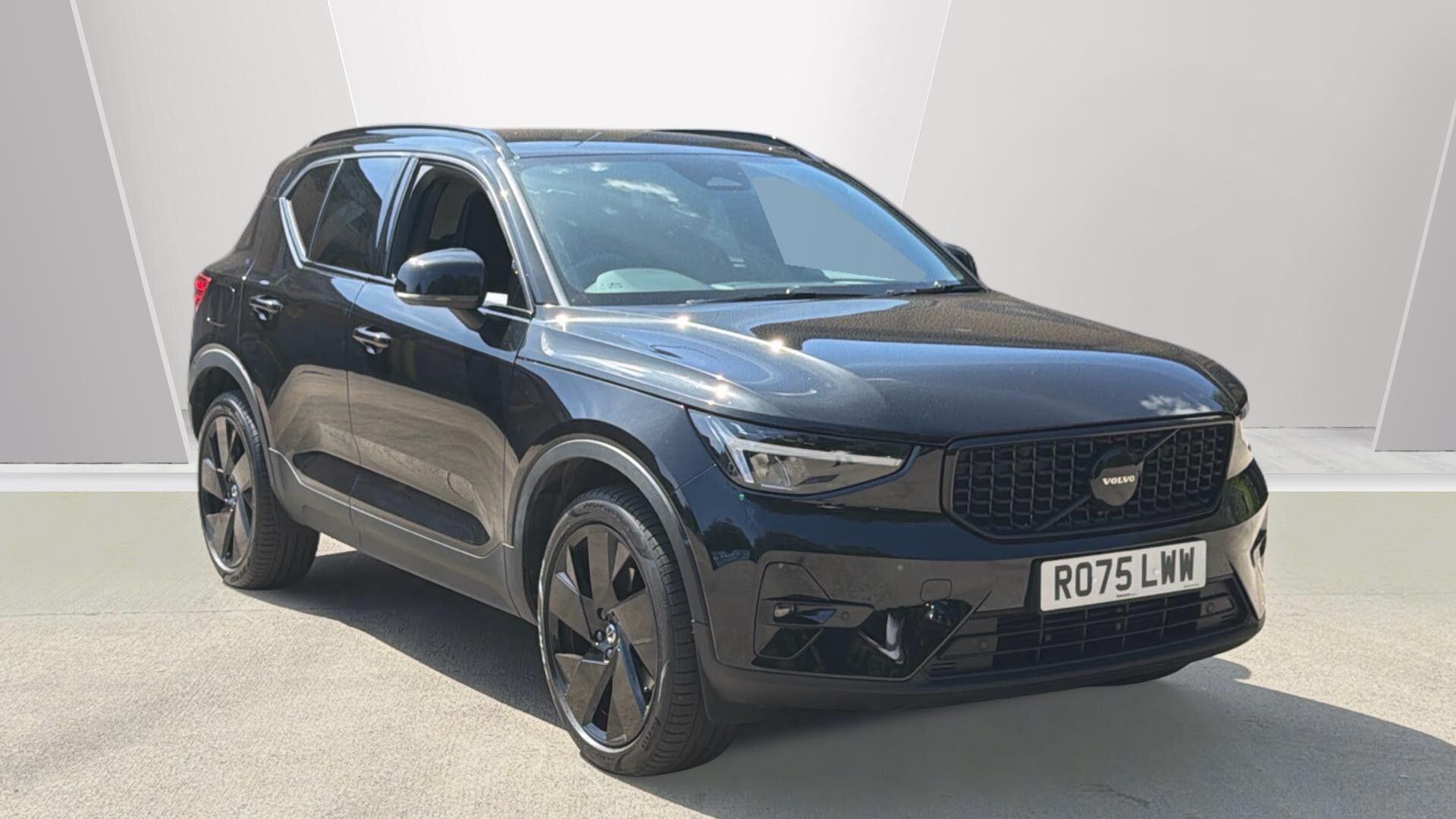 Main listing image - Volvo XC40