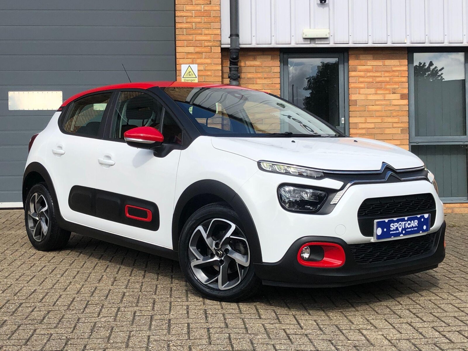 Main listing image - Citroen C3