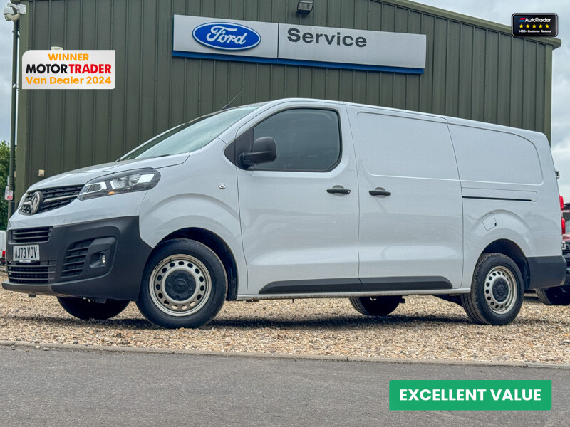 Main listing image - Vauxhall Vivaro