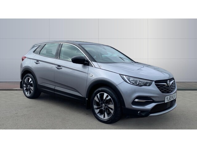 Main listing image - Vauxhall Grandland X