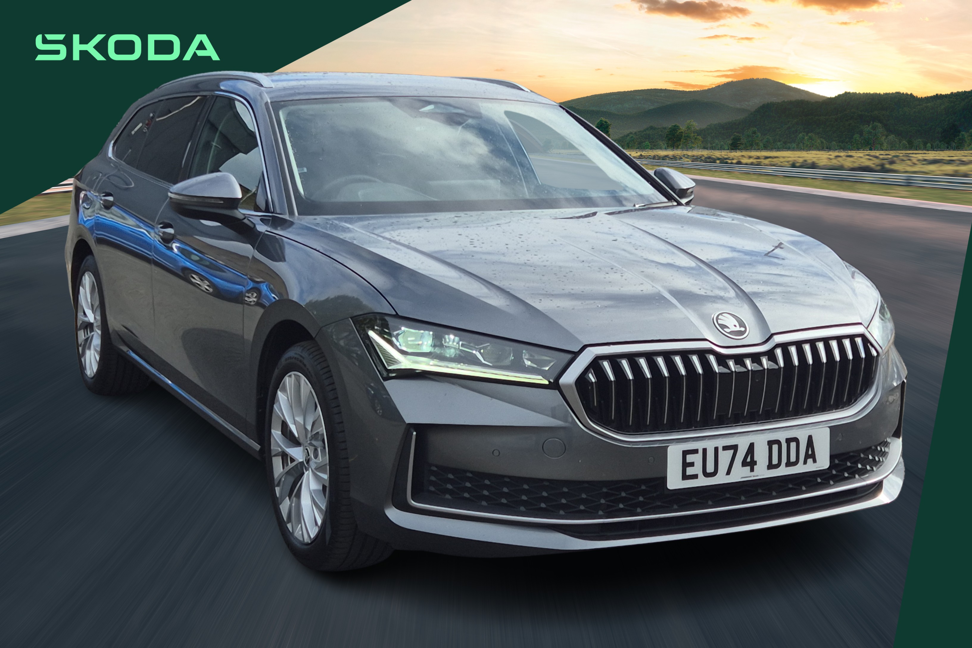 Main listing image - Skoda Superb Estate