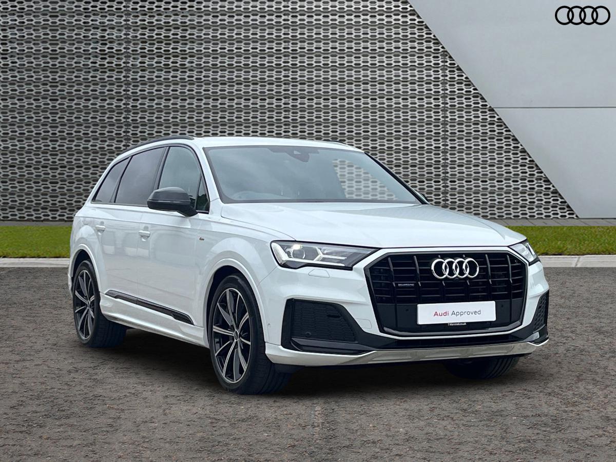 Main listing image - Audi Q7
