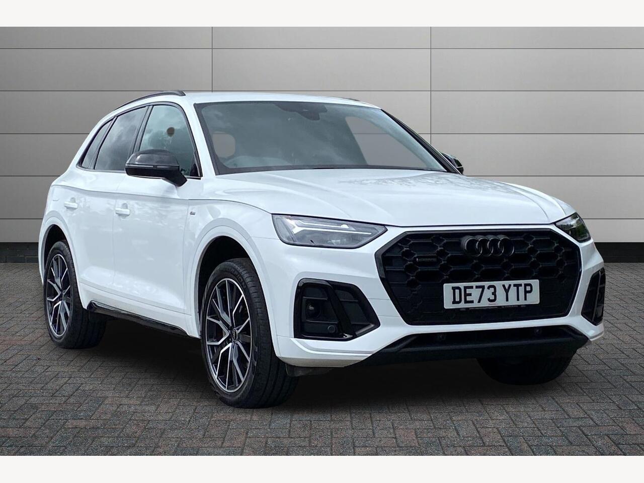 Main listing image - Audi Q5