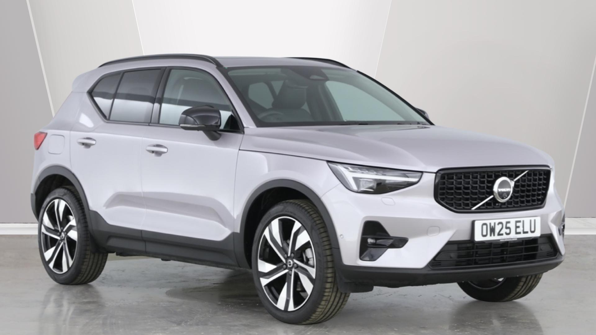 Main listing image - Volvo XC40