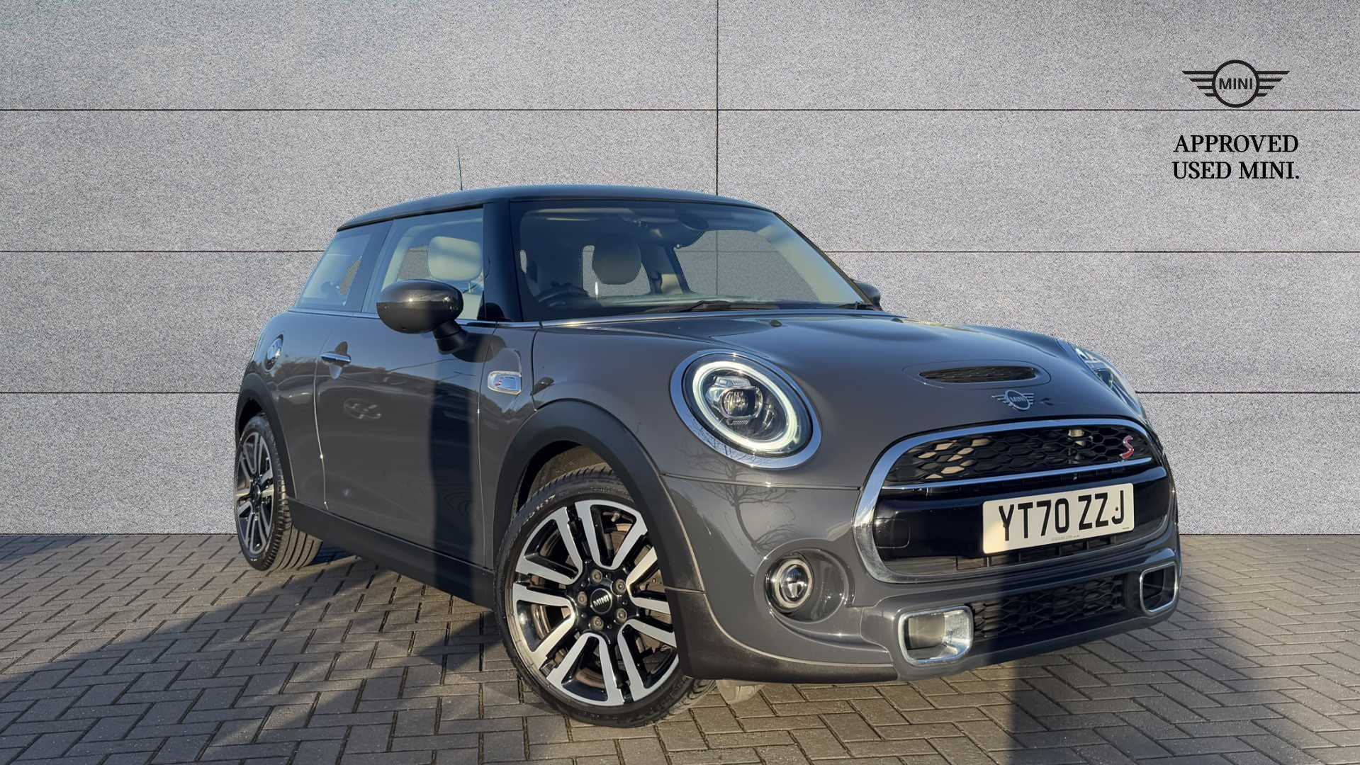 Main listing image - MINI Hatchback