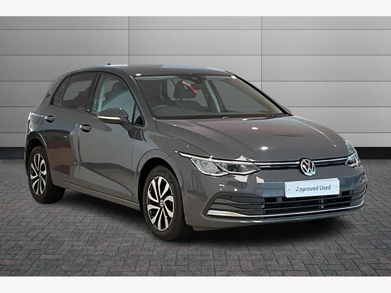 Main listing image - Volkswagen Golf