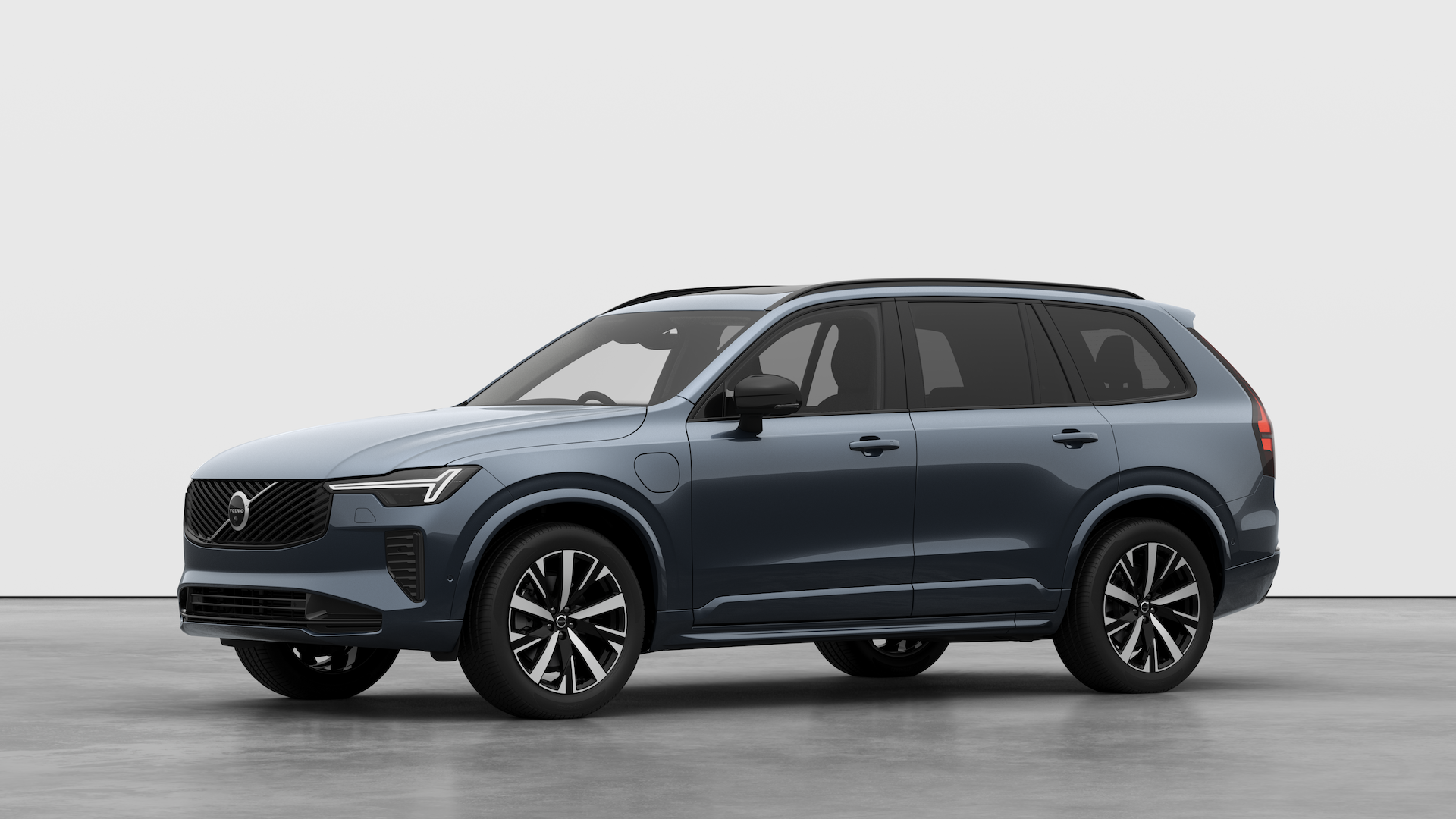 Main listing image - Volvo XC90