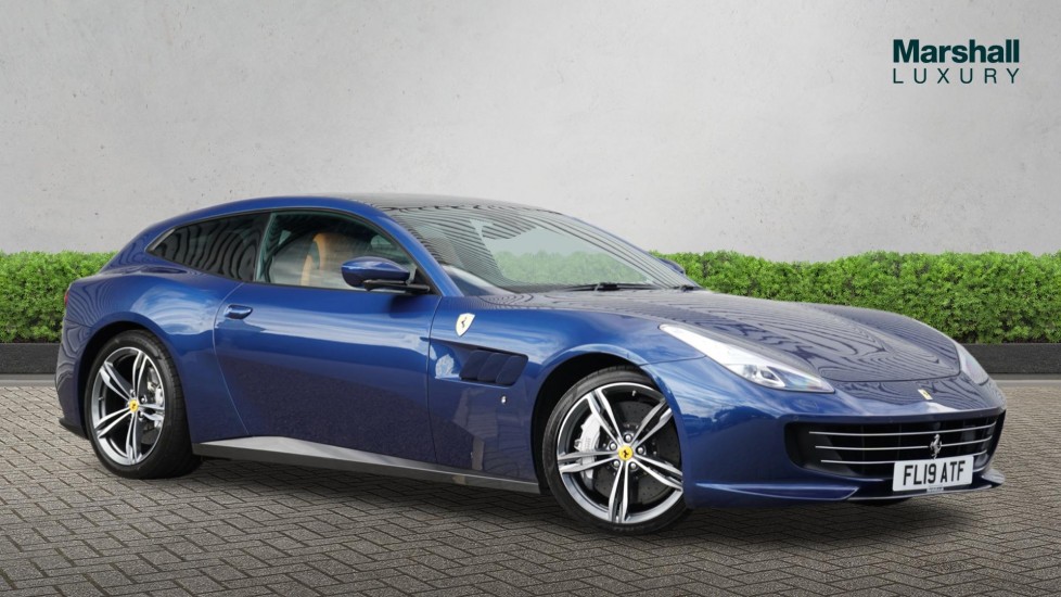 Main listing image - Ferrari GTC4 Lusso